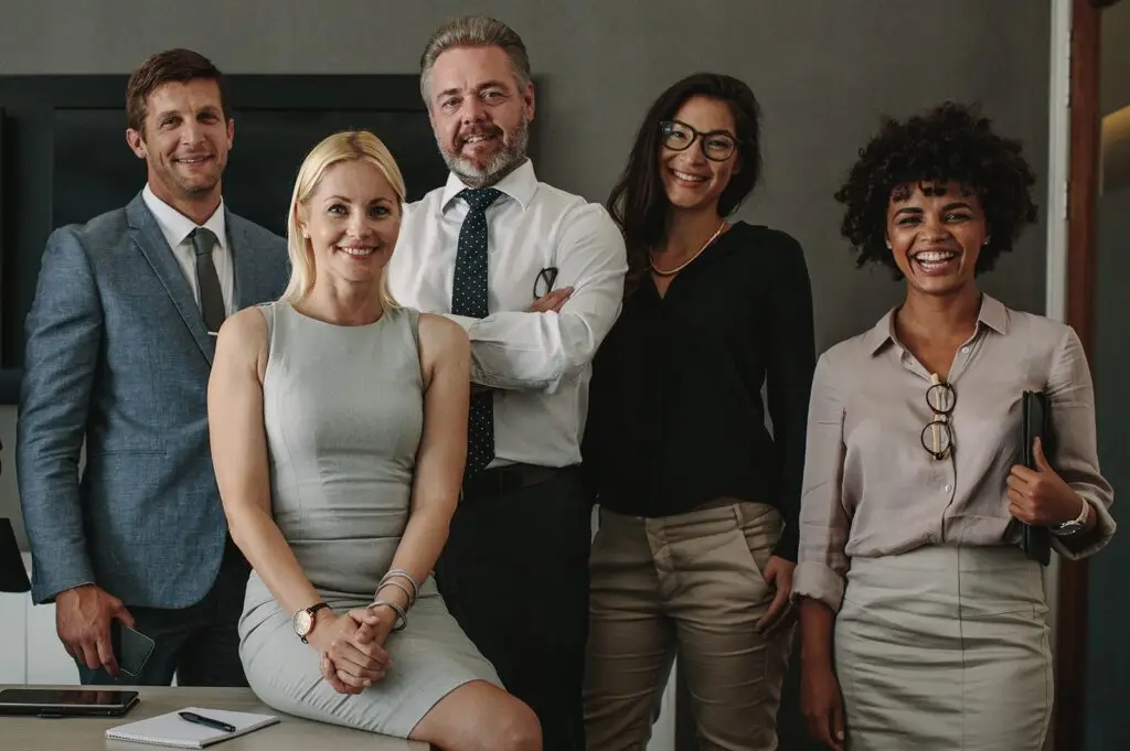 4 REASONS WHY BUILDING A DIVORCE TEAM CAN HELP YOUR HIGH ASSET DIVORCE 1 sidebar about img